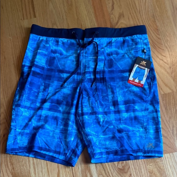 ZeroXposur Vibrant Blue Men's Swim Board Shorts NWT - Picture 1 of 3